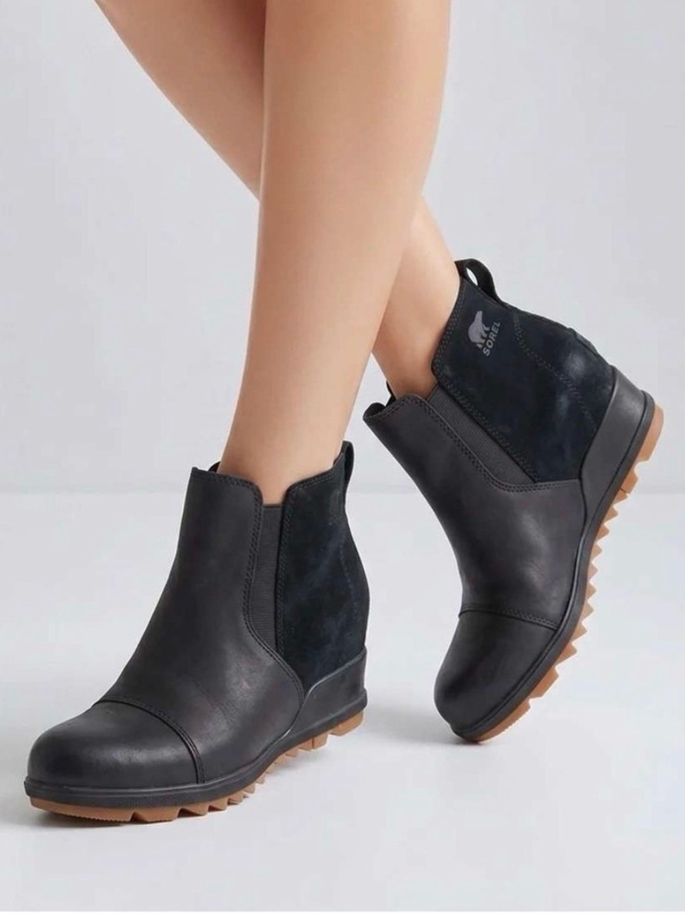 Sorel Evie Black Leather Wedge Booties (Size 8)